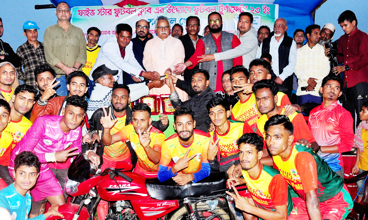 <strong>খেলাধুলা সুস্থ-সুন্দর সমাজ গঠনে ভূমিকা রাখে -বিশ্বনাথে শফিক চৌধুরী</strong>