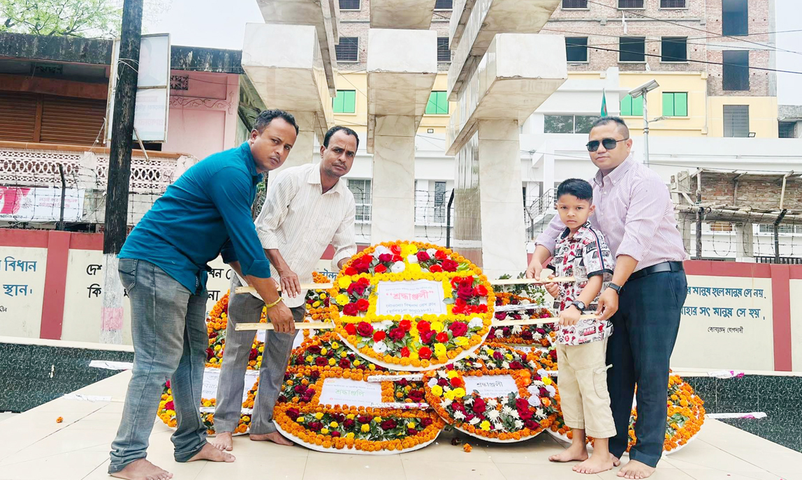 <strong>স্বাধীনতা দিবসে বিশ্বনাথ প্রেস ক্লাবের শ্রদ্ধাঞ্জলি</strong>