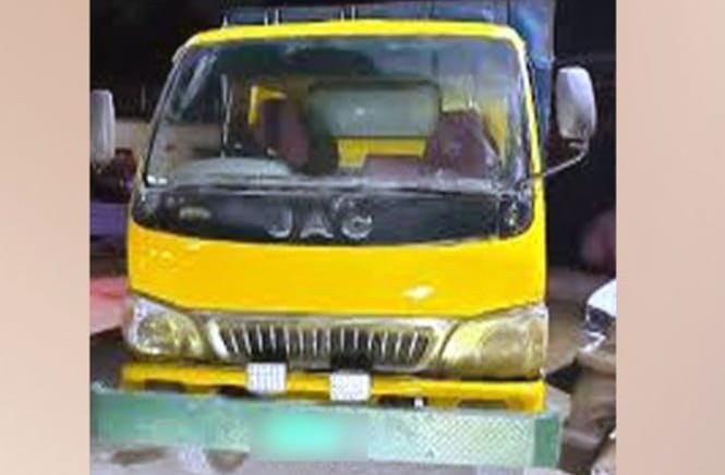 বিশ্বনাথে ৭০বস্তা ভারতীয় চিনিসহ যুবক আটক
