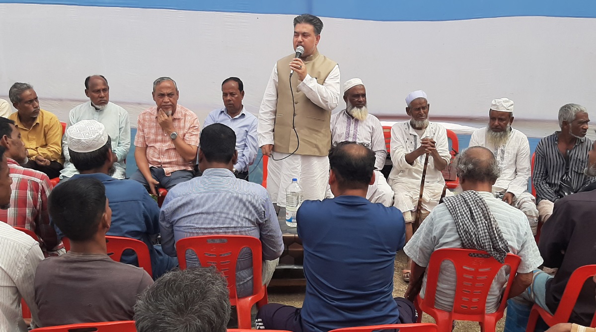বিশ্বনাথে এলাকাবাসীর সাথে উপজেলা চেয়ারম্যান প্রার্থী চেরাগ আলীর মতবিনিময়
