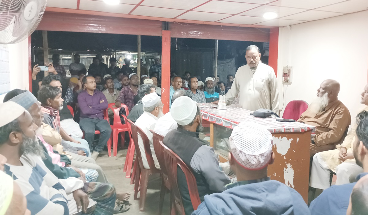 বিশ্বনাথ পৌর মেয়র মুহিবের বিরুদ্ধে ‘কান কথা শুনে মিথ্যা বলার’ অভিযোগ করলেন ব্যবসায়ীরা
