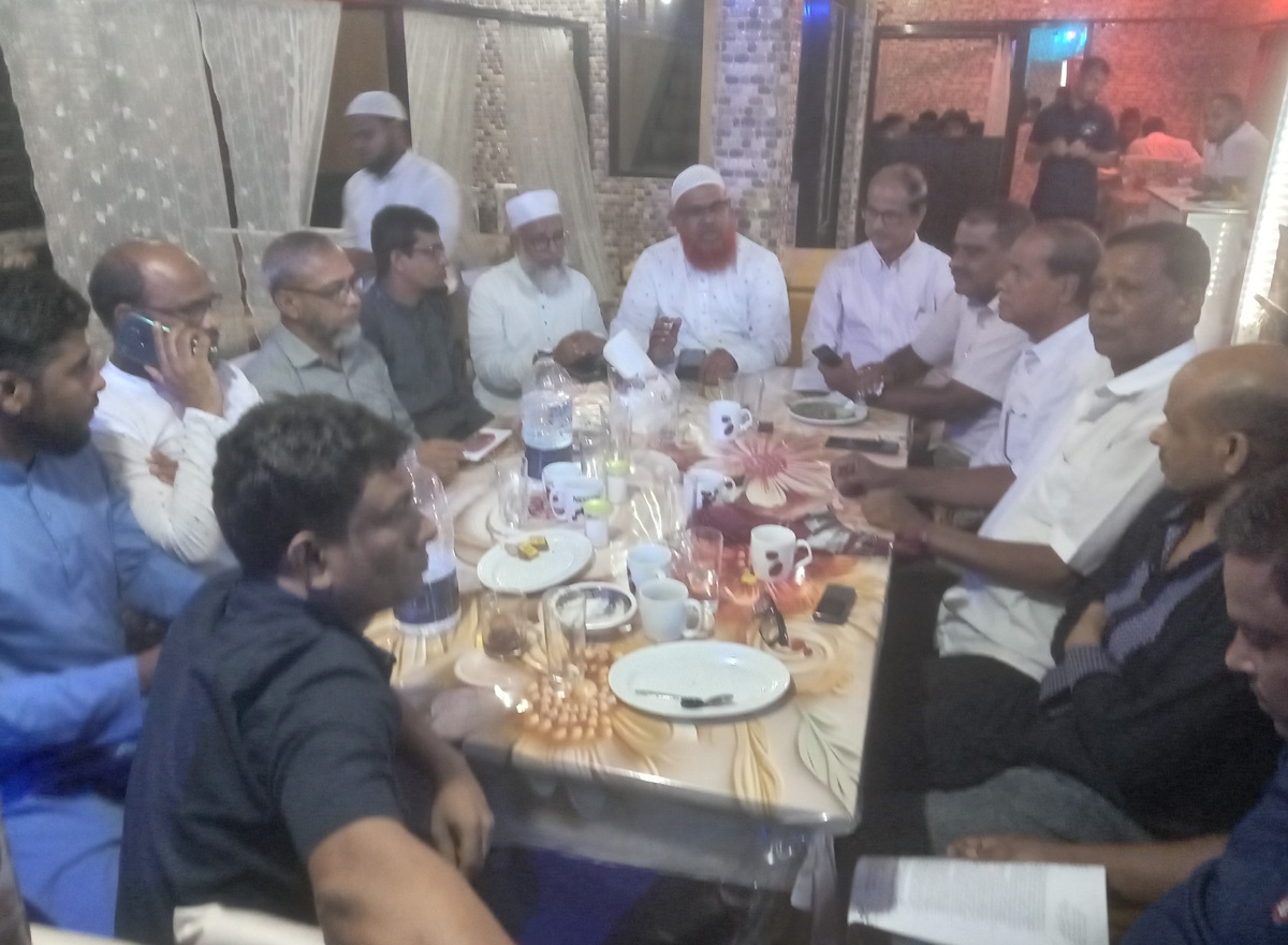 শারদীয় দুর্গা পূজা উপলক্ষ্যে বিশ্বনাথে জামায়াত-শিবির নেতৃবৃন্দের সাথে পূজা উদযাপন পরিষদের মতবিনিময়