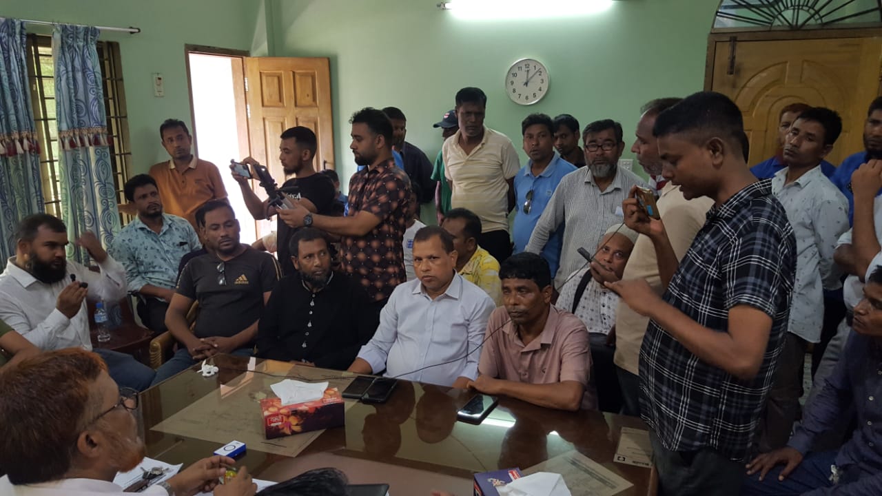 বিশ্বনাথে অতিরিক্ত লোডশেডিং ও গ্রাহক হয়রানি নিয়ে প্রতিবাদ সভা