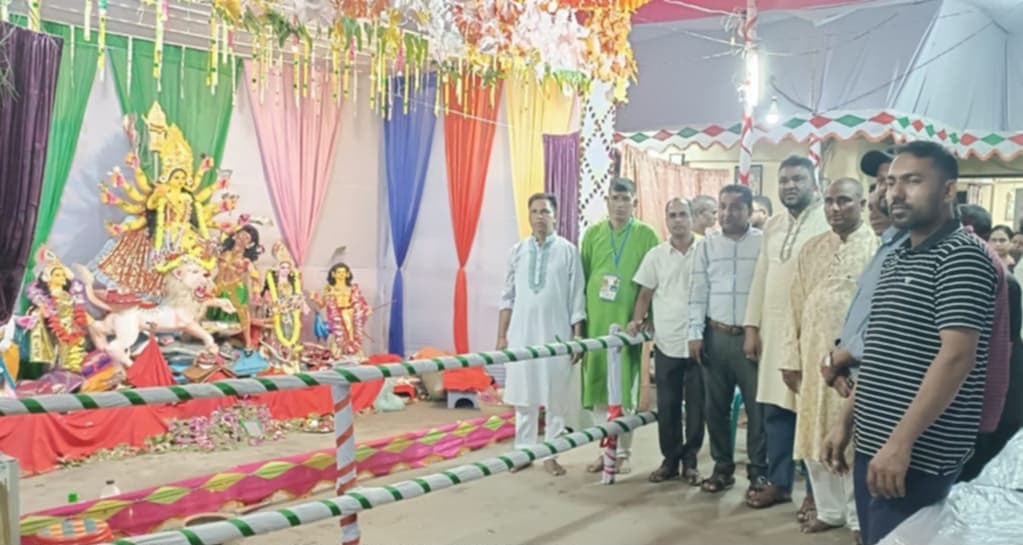 বিশ্বনাথ পিএফজি কতৃক বিভিন্ন পূজা মন্ডপ পরিদর্শন