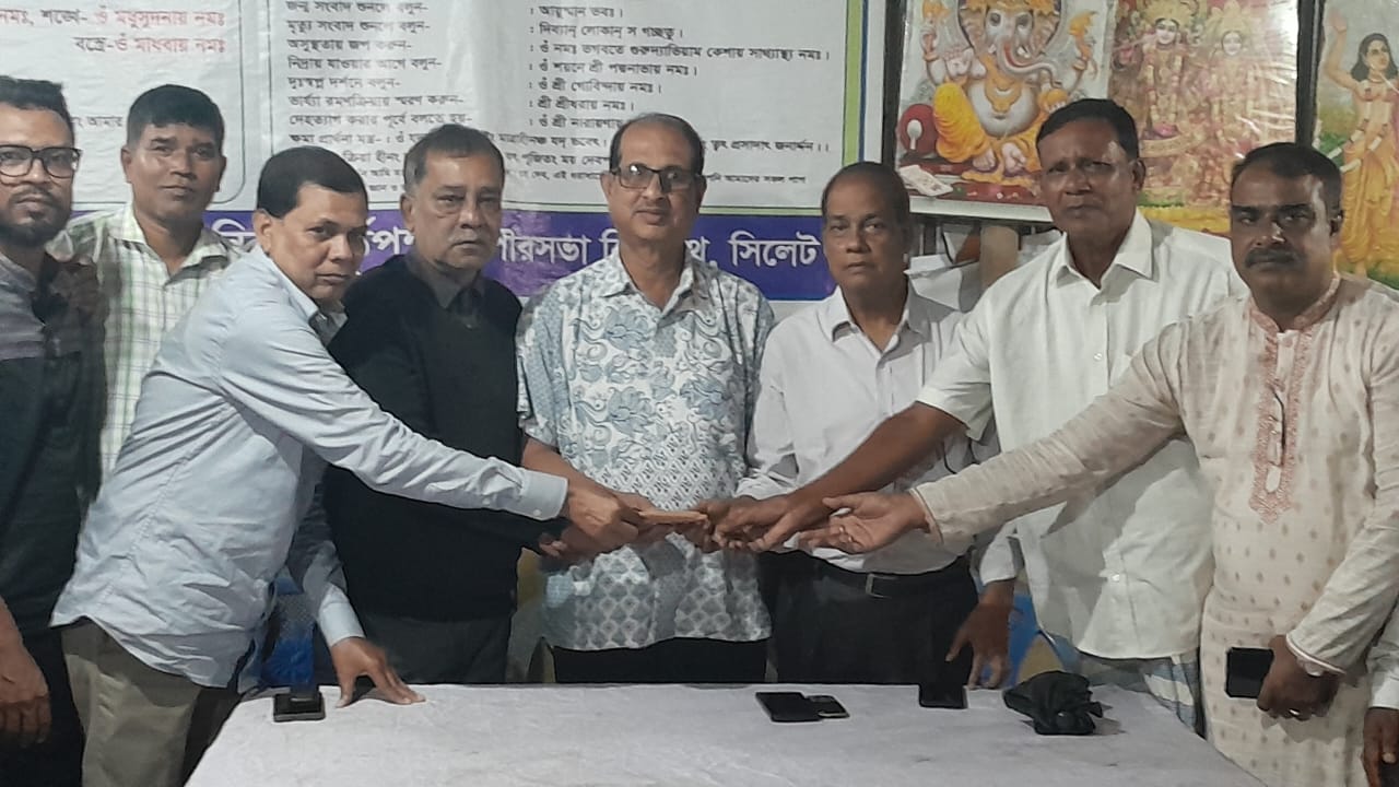 বিশ্বনাথের ২৩টি সার্বজনীন পূজামন্ডপে লুনার আর্থিক অনুদান প্রদান