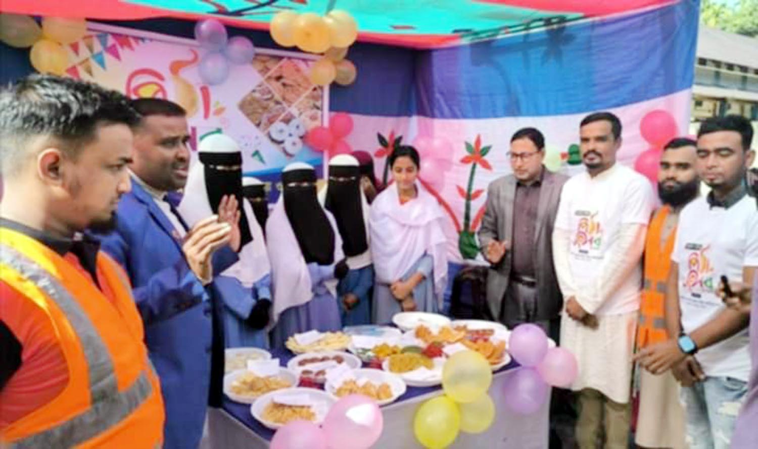 প্রবাসী দাদু ভাইল ছইল মিয়া ফাউন্ডেশনের উদ্যোগে বিশ্বনাথে শীতকালীন পিঠা উৎসব