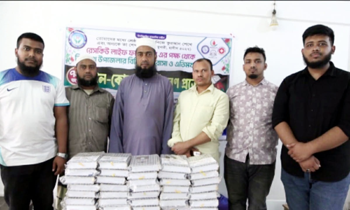 বিশ্বনাথে সম্ভাব্য পৌর মেয়র পদপ্রার্থী শাহ তাজুলের ‘কোরআন শরীফ’ বিতরণ
